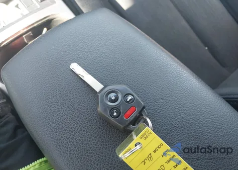 2013 Subaru Outback 2.5I Premium from USA, damaged, VIN 4S4BRBGC3D3287067